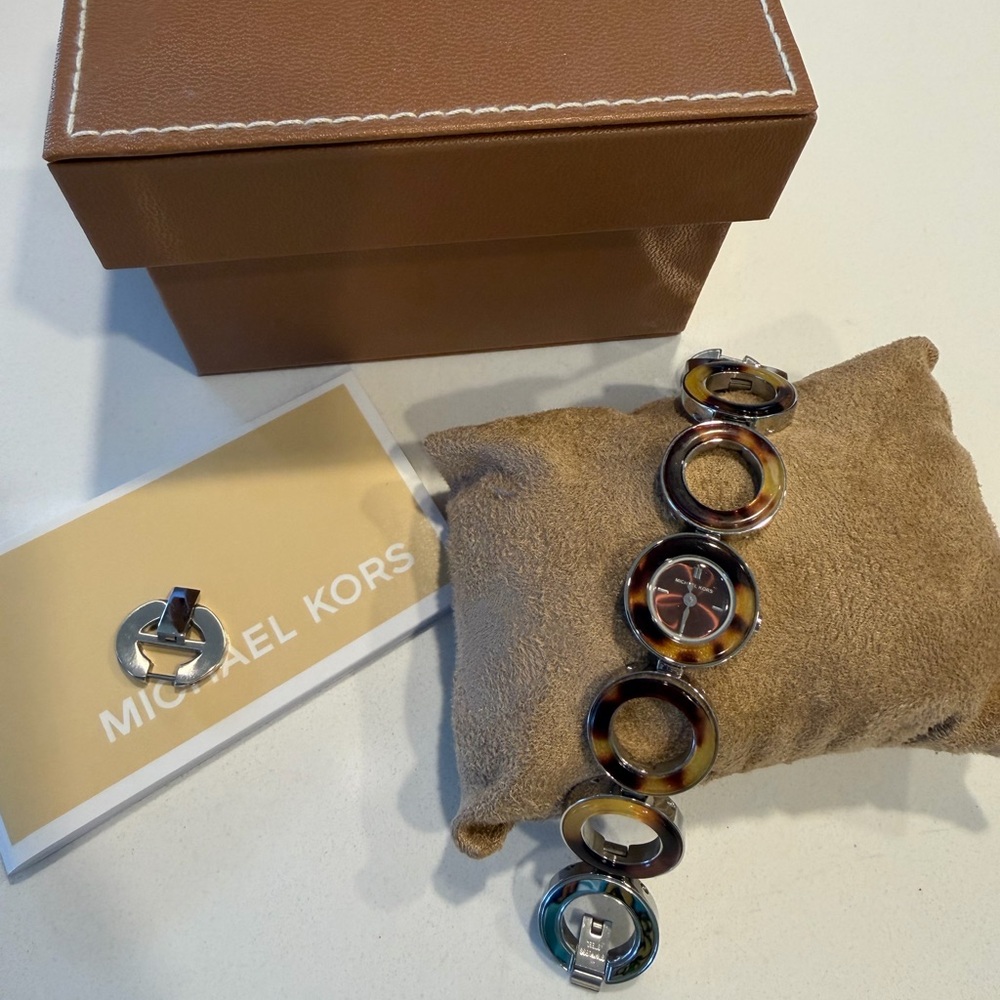 Michael Kors MK4074 women’s tortoise steel chain link dial watch